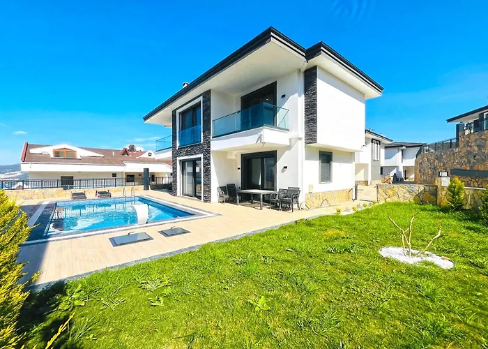 Akbuek Manzara G Vilă